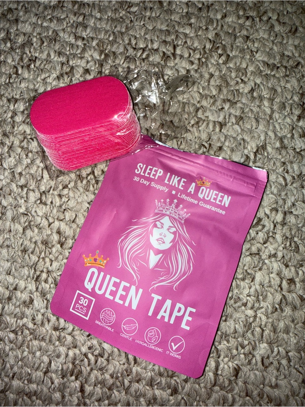 Queen Tape Adhesive Breast Petals - Hot Pink